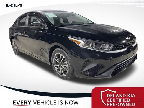 Certified 2023 Kia Forte LXS image 1