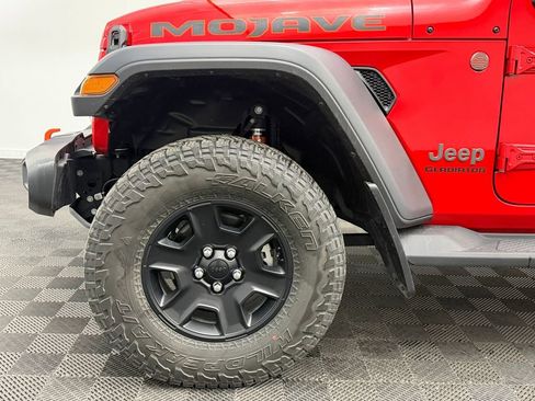 Used 2021 Jeep Gladiator Mojave AWD/4WD image 11