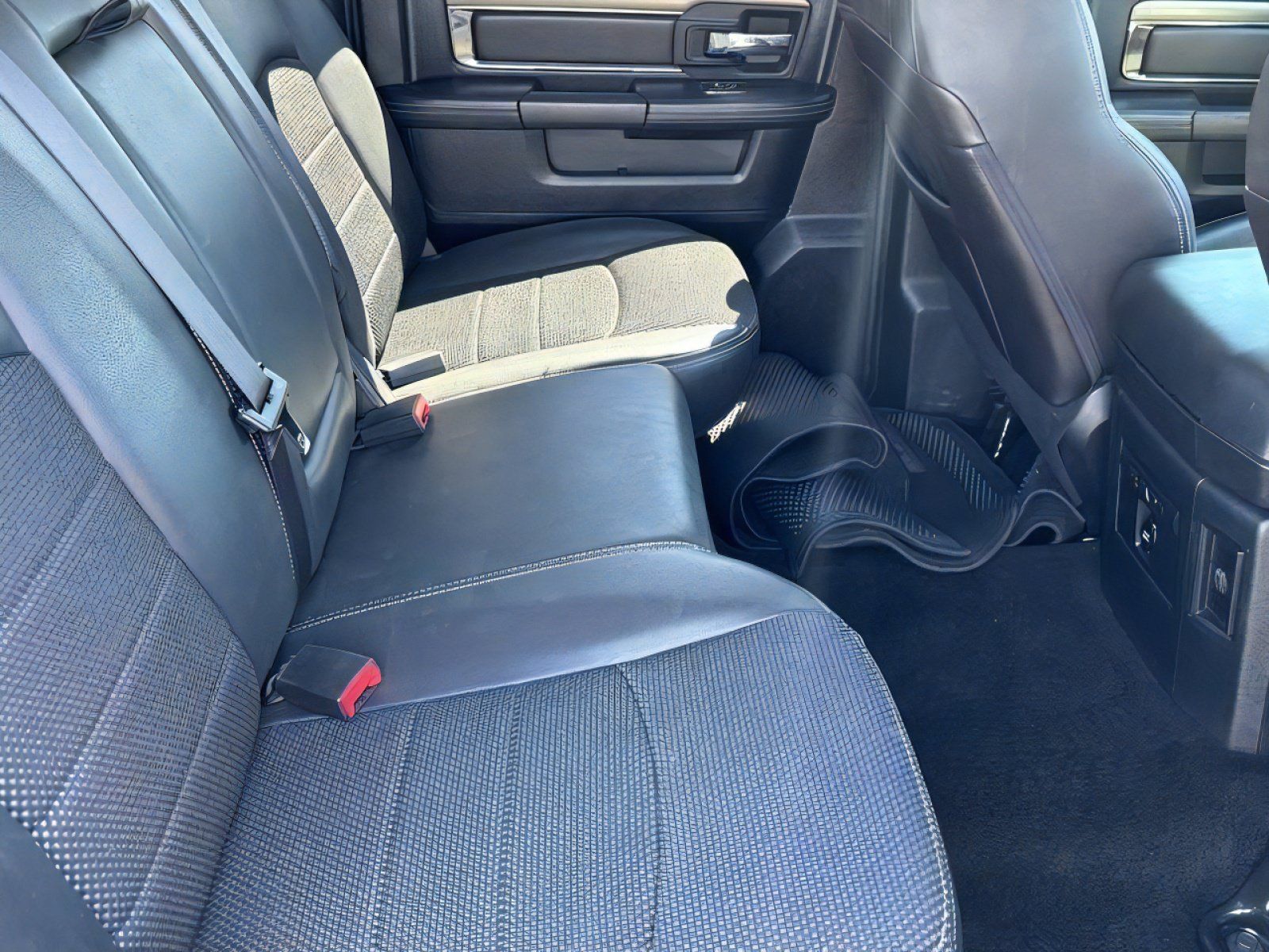 Used 2016 RAM 1500 Sport w/ Convenience Group RWD image 27