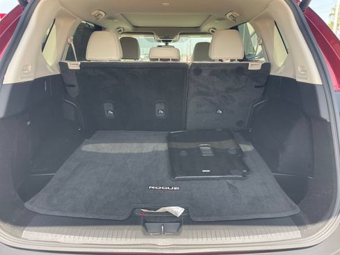 Certified 2023 Nissan Rogue SV w/ SV Premium Package FWD image 26
