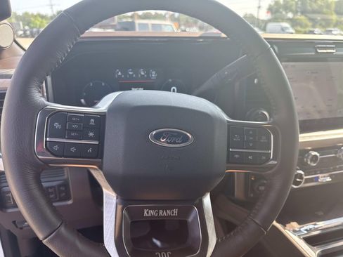 New 2026 Ford F250 King Ranch w/ Chrome Package AWD/4WD image 10