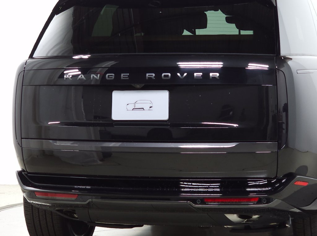 Used 2026 Land Rover Range Rover SE AWD/4WD image 7