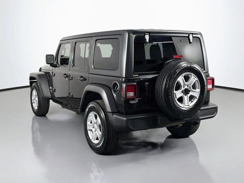 Used 2021 Jeep Wrangler Unlimited Sport AWD/4WD image 5