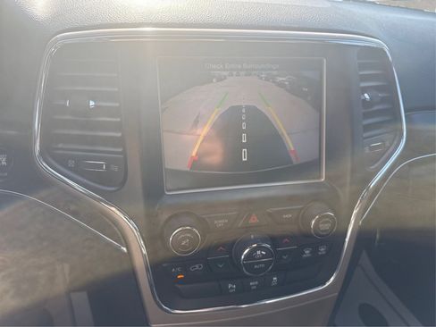 Used 2015 Jeep Grand Cherokee Limited AWD/4WD image 33