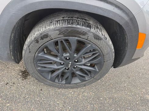 Certified 2022 Kia Seltos Nightfall Edition AWD/4WD image 18