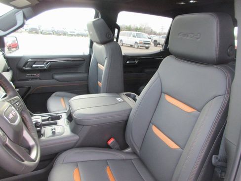 New 2026 GMC Sierra 1500 AT4 w/ AT4 Premium Package image 14