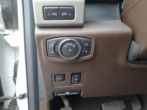 Used 2021 Ford F250 King Ranch w/ King Ranch Ultimate Package image 19