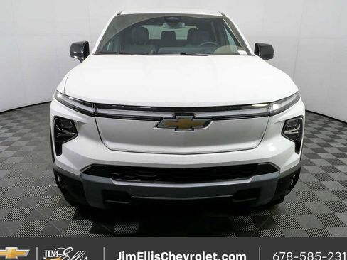 New 2025 Chevrolet Silverado EV LT AWD/4WD image 33