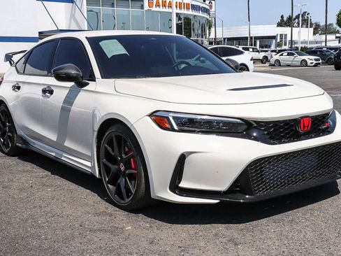 Used 2024 Honda Civic Type R image 13