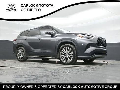 Used 2022 Toyota Highlander Platinum image 42