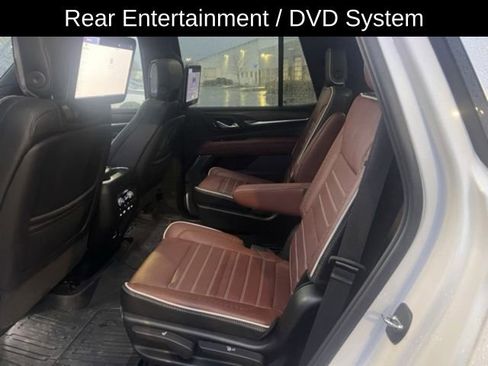 Used 2023 GMC Yukon Denali Ultimate w/ LPO, Floor Liner Package image 16