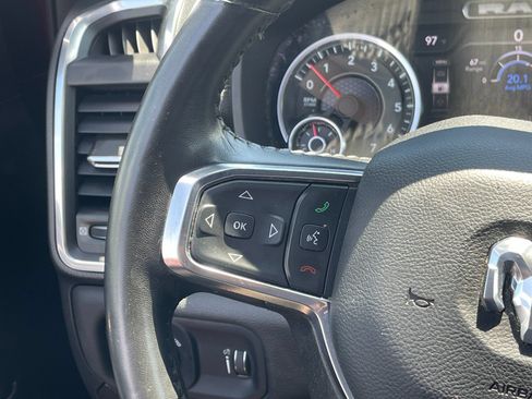 Used 2024 RAM 1500 Laramie AWD/4WD image 26