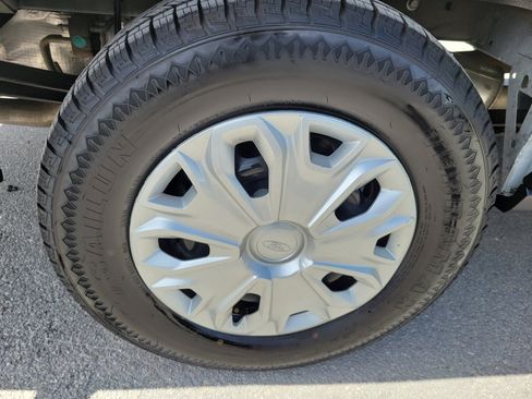 Used 2024 Ford Transit 350 XLT RWD image 30