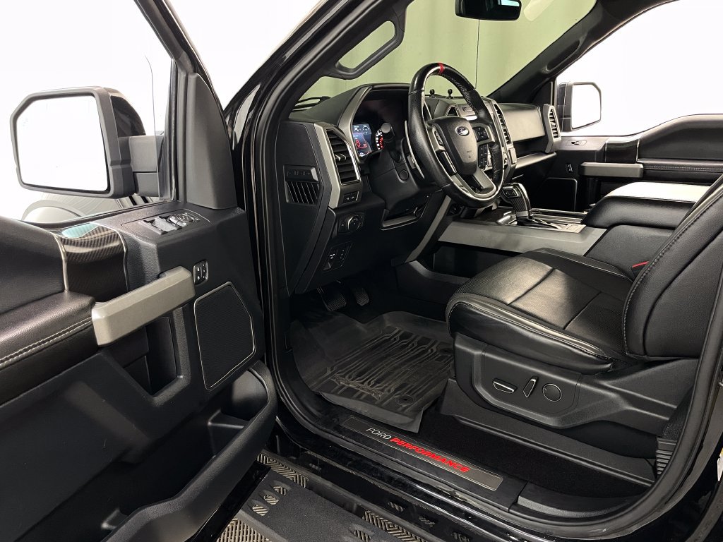 Used 2019 Ford F150 Raptor w/ Equipment Group 802A Luxury AWD/4WD image 26