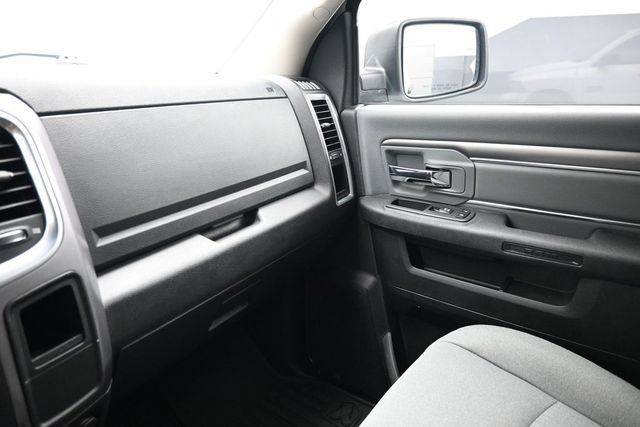 Used 2023 RAM 1500 Classic SLT w/ Electronics Group AWD/4WD image 9