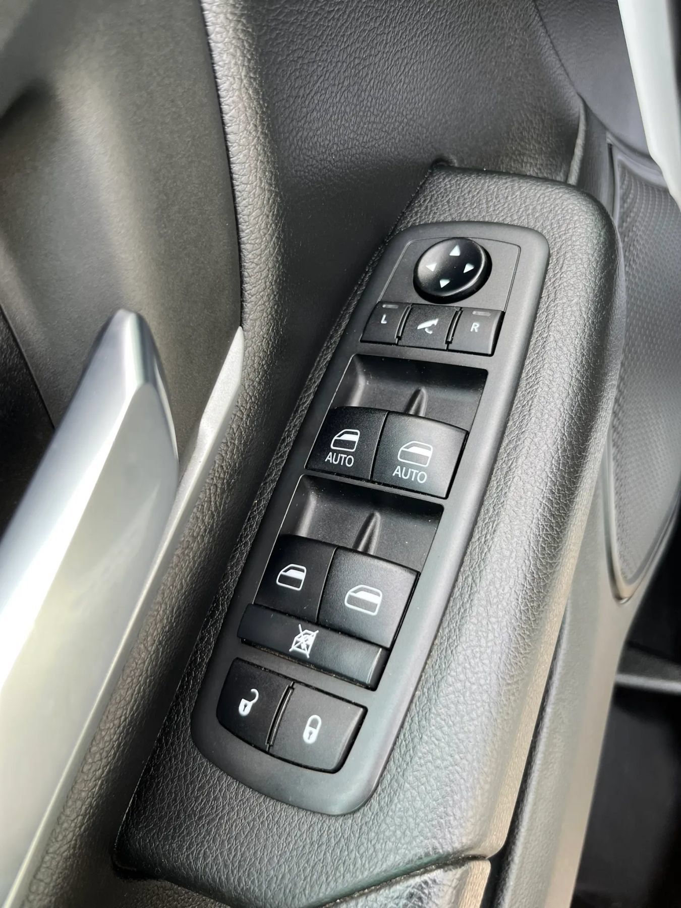 Used 2021 RAM 1500 Big Horn AWD/4WD image 22