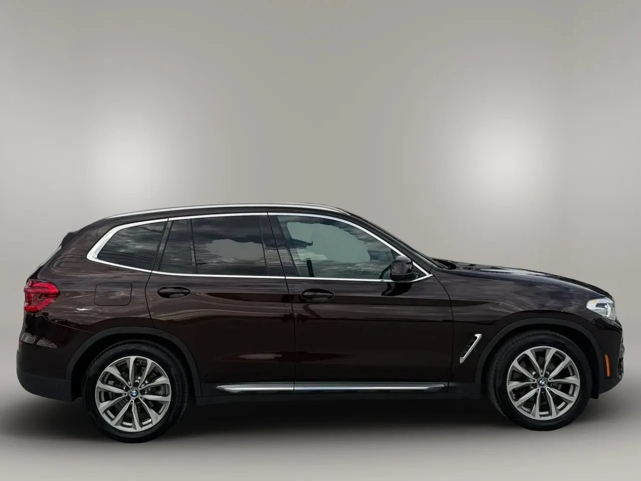 Used 2019 BMW X3 xDrive30i w/ Premium Package AWD/4WD image 9