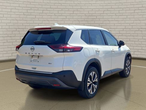 Used 2023 Nissan Rogue SV FWD image 5