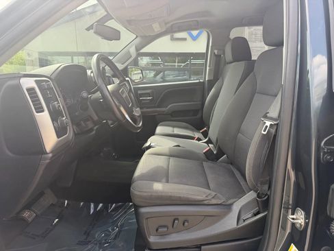 Used 2018 GMC Sierra 1500 SLE w/ SLE Value Package AWD/4WD image 16