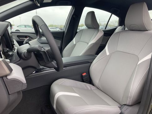 Used 2026 Toyota Camry SE image 13