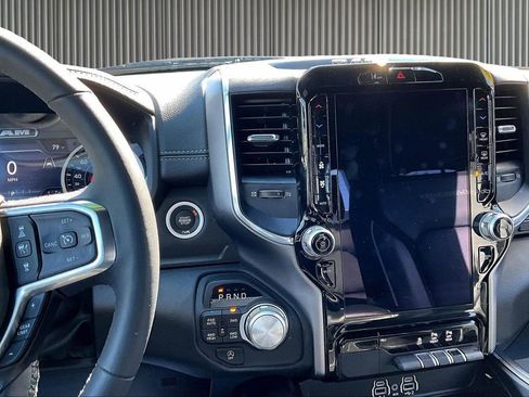 Used 2026 RAM 1500 Laramie AWD/4WD image 6