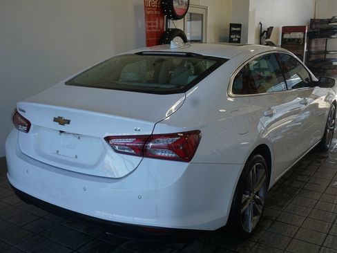 Used 2024 Chevrolet Malibu LT image 18