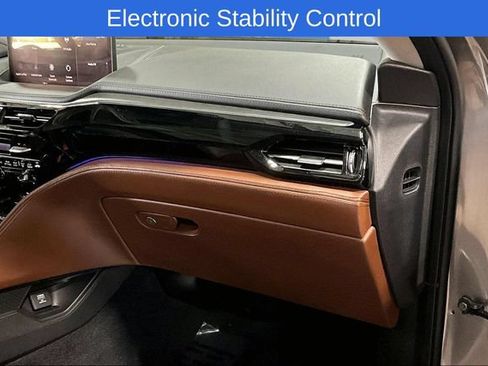 Used 2022 Acura MDX SH-AWD w/ Advance Package image 26