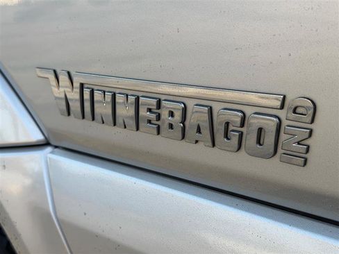 Used 2015 Mercedes-Benz Sprinter 3500 image 16