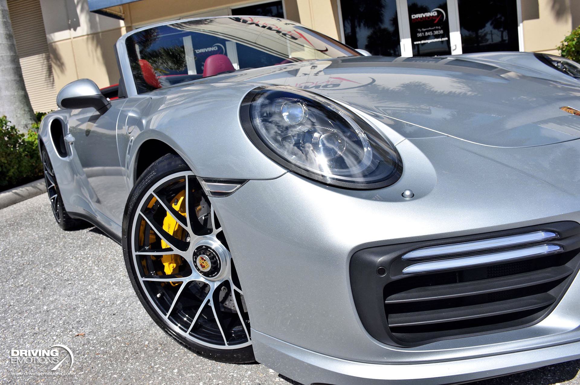 Used 2018 Porsche 911 4 Cabriolet AWD/4WD image 3
