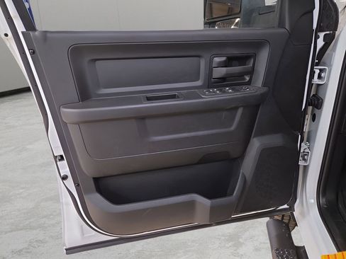 New 2026 RAM 3500 Tradesman AWD/4WD image 10