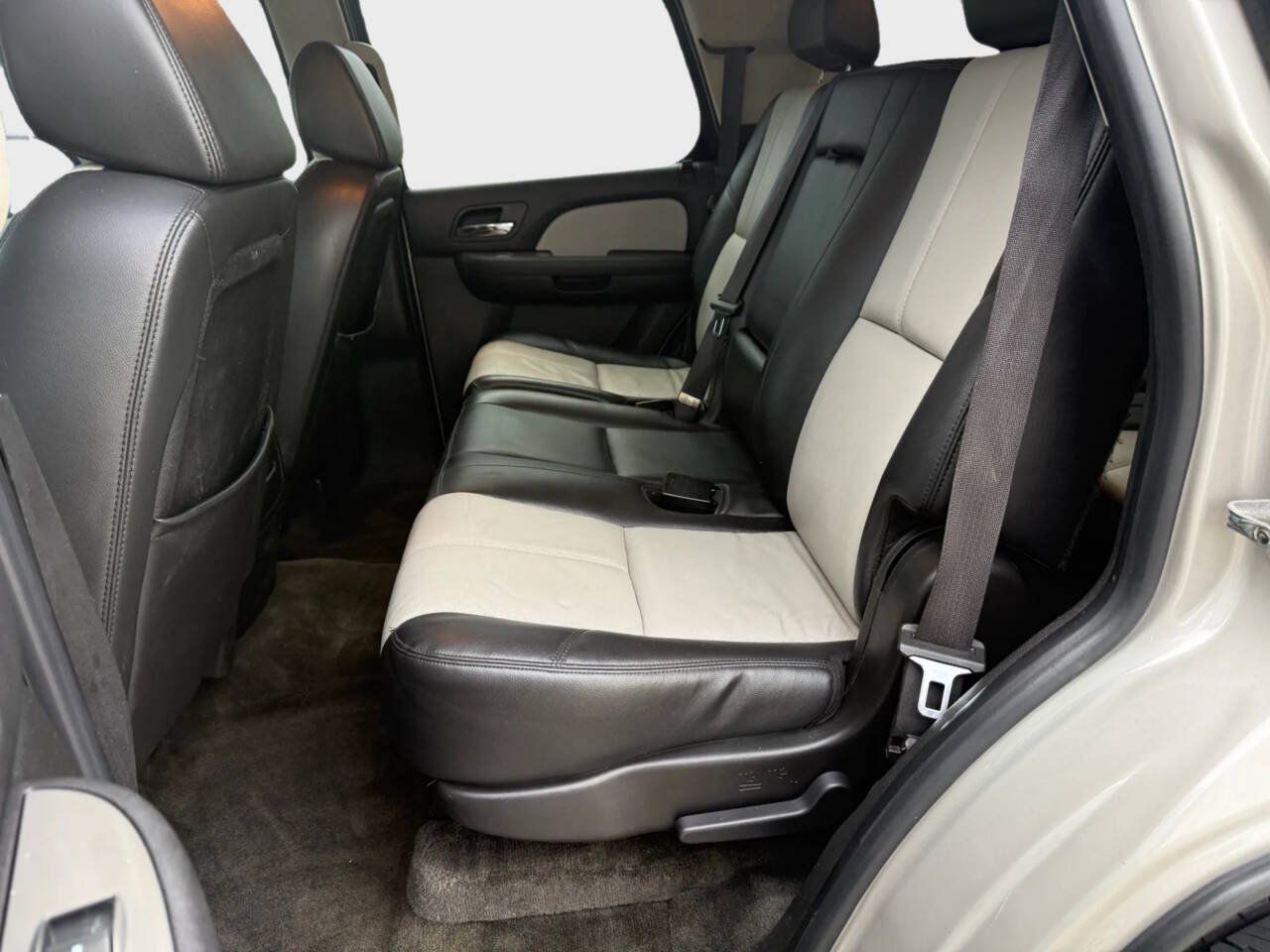 Used 2008 Chevrolet Tahoe LT w/ LT Preferred Equipment Group AWD/4WD image 8