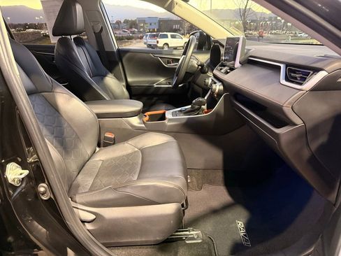 Used 2023 Toyota RAV4 Adventure image 29