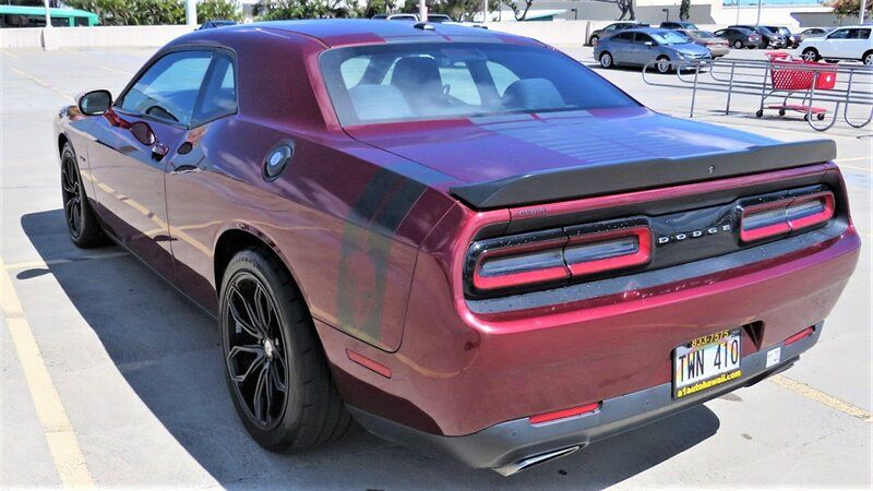 Used 2017 Dodge Challenger R/T w/ Blacktop Package RWD image 4