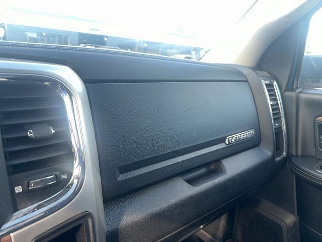 Used 2018 RAM 2500 Laramie w/ Snow Chief Group AWD/4WD image 25