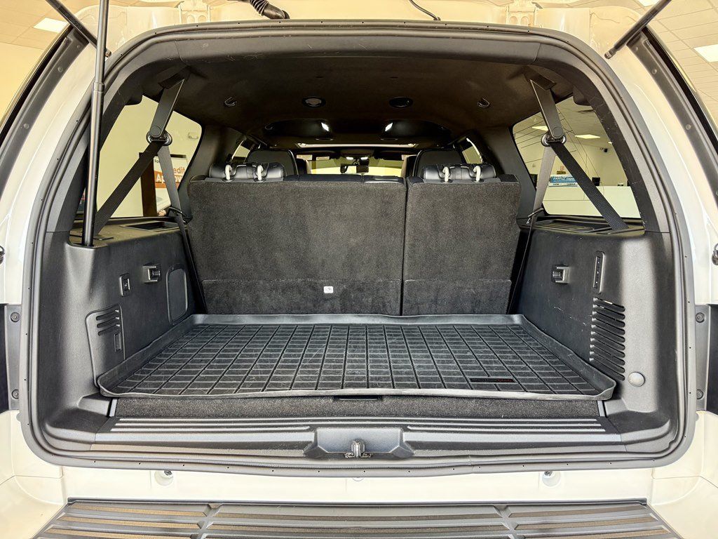 Used 2017 Ford Expedition EL Limited w/ Equipment Group 301A RWD image 9