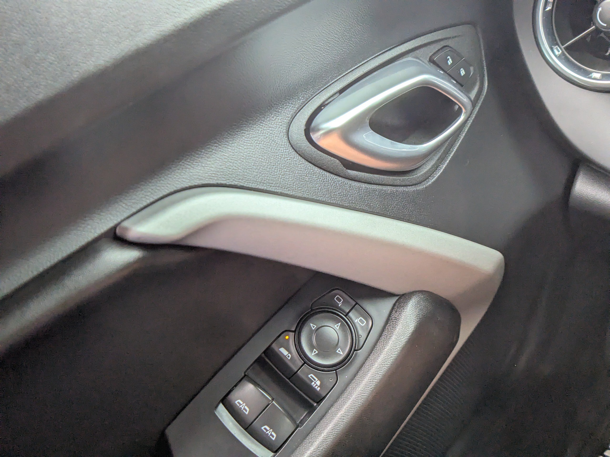 Used 2024 Chevrolet Camaro LT RWD image 25