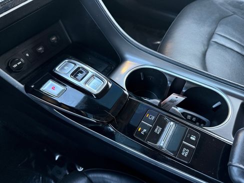 Used 2021 Hyundai Sonata Limited image 17