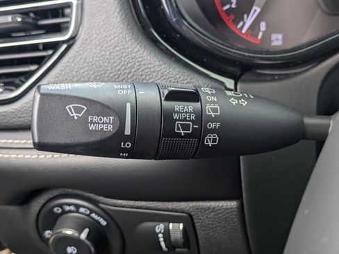 Used 2021 Dodge Durango SXT w/ Trailer Tow Group IV image 11