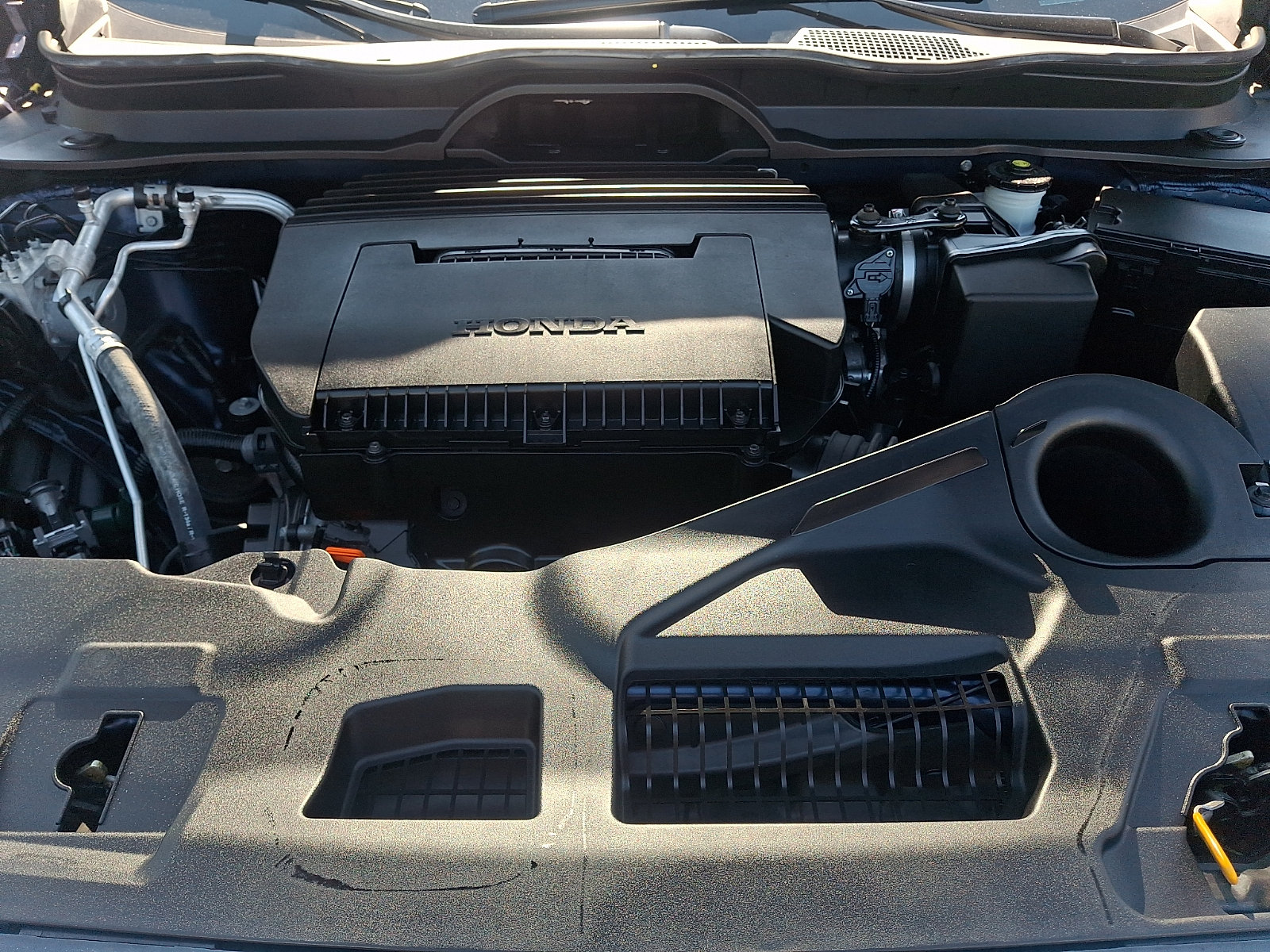 Used 2025 Honda Pilot Touring image 28