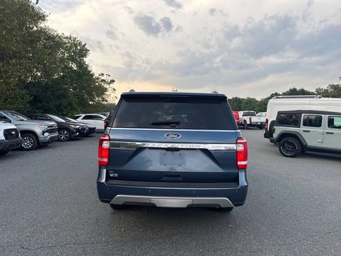 Used 2018 Ford Expedition Max XLT AWD/4WD image 5