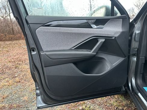 New 2026 Volkswagen Tiguan S image 5