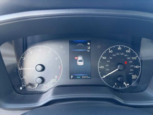 Used 2024 Toyota Corolla LE FWD image 10