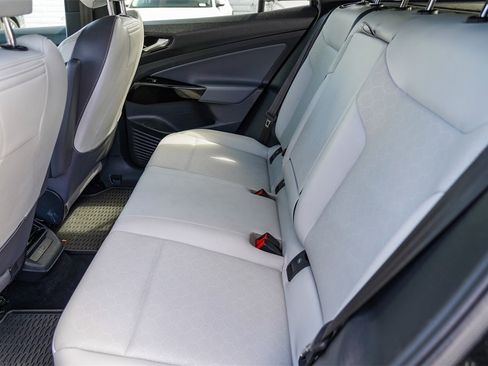 Used 2021 Volkswagen ID.4 Pro S image 19