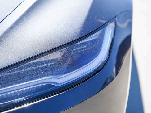 Used 2025 Tesla Model 3 Long Range image 5