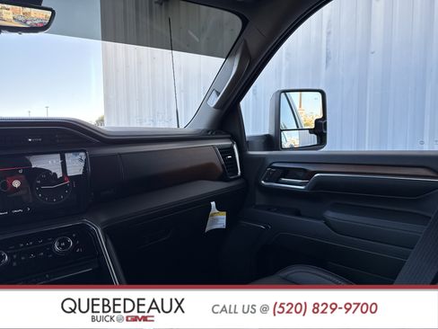 Used 2024 GMC Sierra 3500 Denali w/ Denali Reserve Package image 26