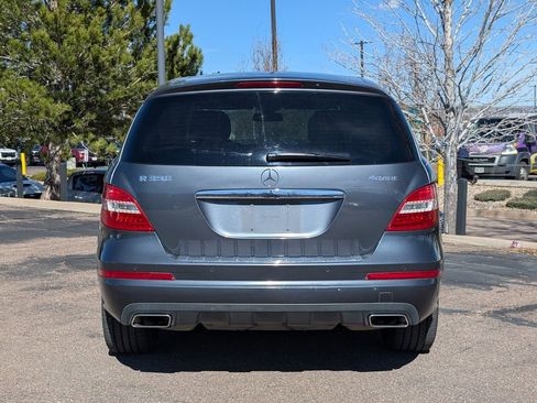 Used 2012 Mercedes-Benz R 350 4MATIC image 6
