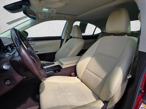 Used 2017 Lexus ES 350 w/ Premium Package FWD image 15