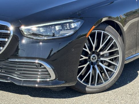 New 2025 Mercedes-Benz S 580 4MATIC Sedan image 4