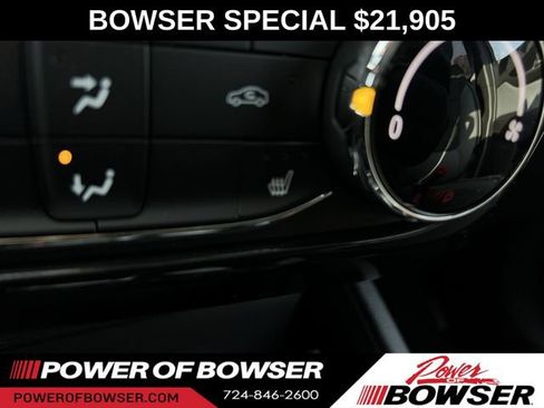 Certified 2024 Chevrolet TrailBlazer LT w/ LT Cold Weather Package AWD/4WD image 14