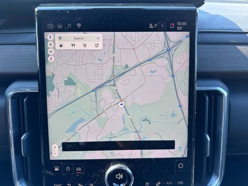 Used 2024 GMC Acadia Denali image 8